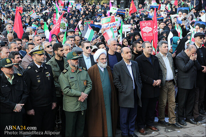 Photos: 22 Bahman rally held in Rasht, Iran