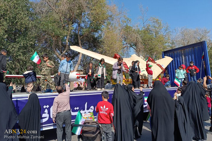 Photos: Presence of people of Dezful in 22 Bahman rally