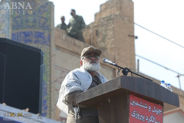 Photos: 22 Bahman rally held in Isfahan