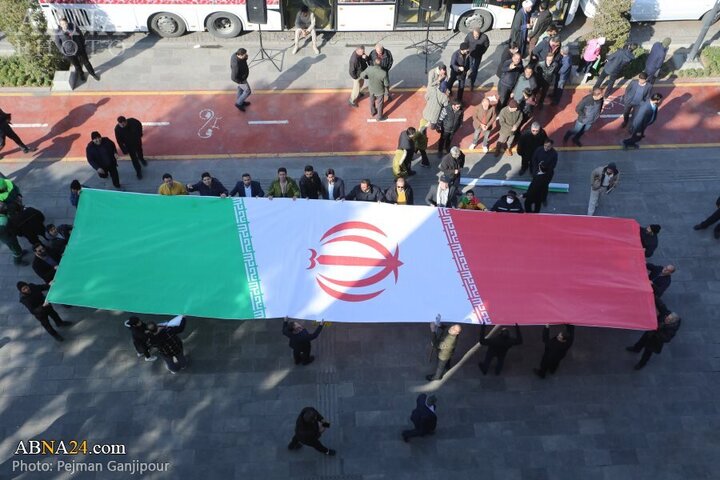 Photos: 22 Bahman rally held in Isfahan