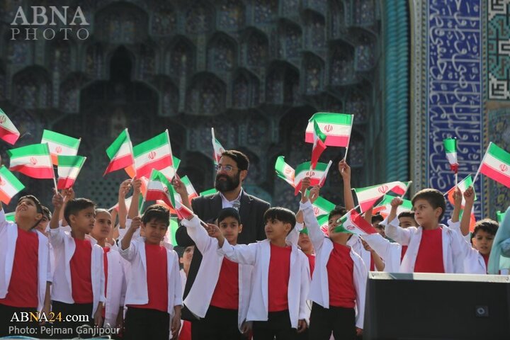 Photos: 22 Bahman rally held in Isfahan