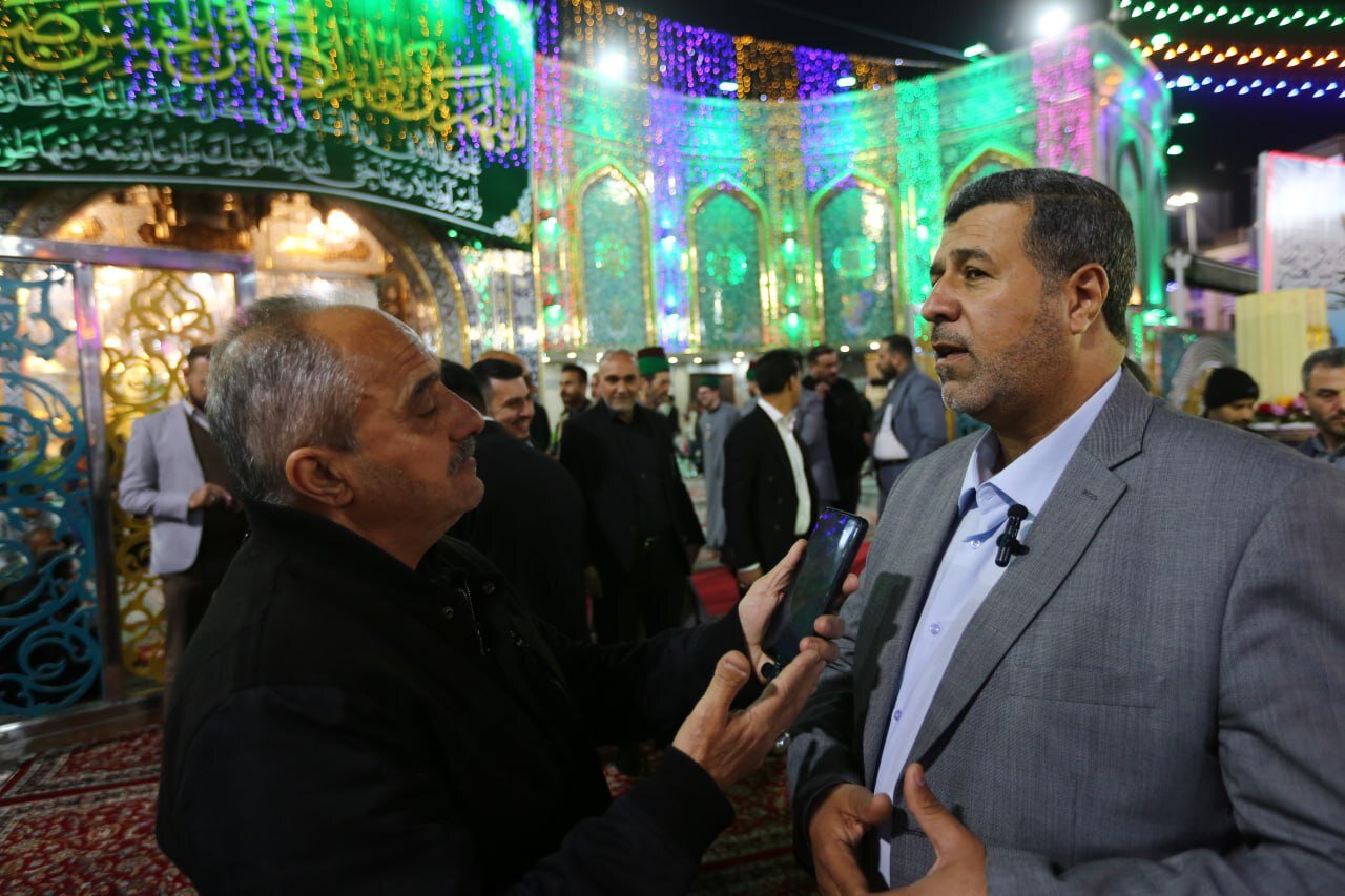 العتبتان الحسينية والعباسية تقيمان مهرجان الشموع بمناسبة نصف من شعبان+(صور)