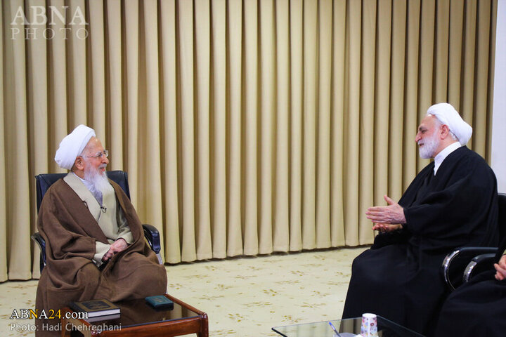 Photos: Iran Judiciary chief meets with Grand Ayatollahs in Qom