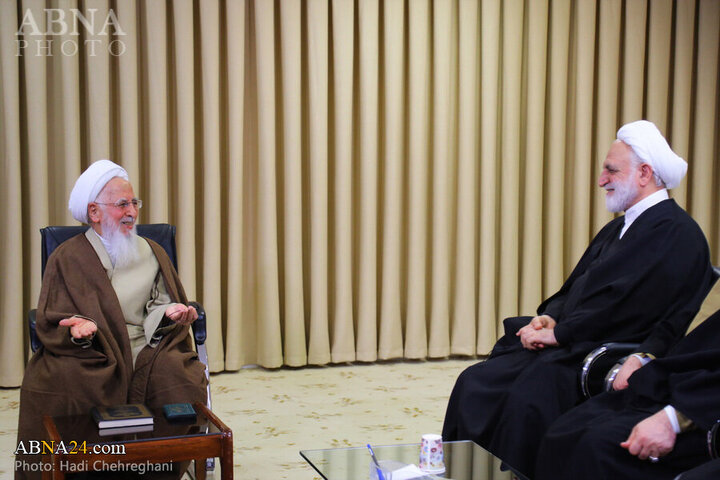 Photos: Iran Judiciary chief meets with Grand Ayatollahs in Qom