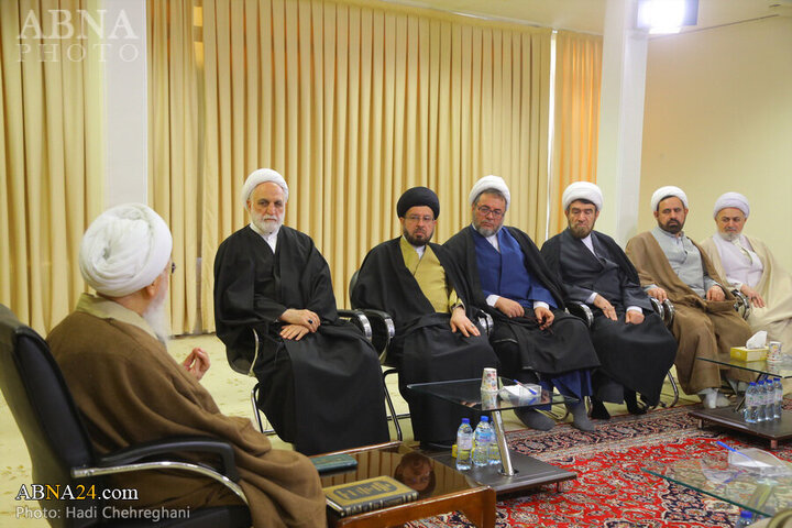 Photos: Iran Judiciary chief meets with Grand Ayatollahs in Qom