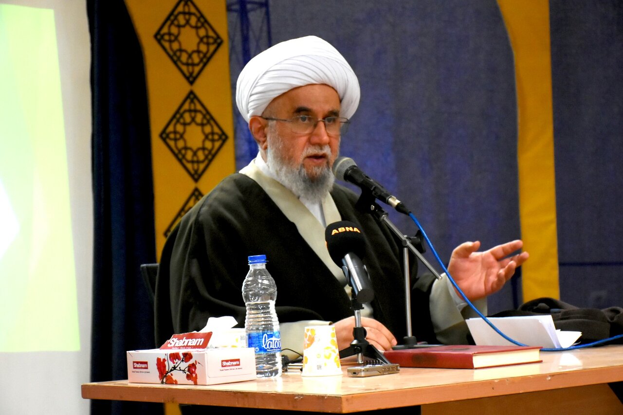 آیت‌الله رمضانی: جامعه مهدوی، علم‌پایه و معنویت‌محور است