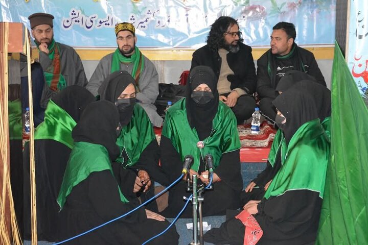 Shia Girls in Kashmir join birth celebration of Imam Zaman