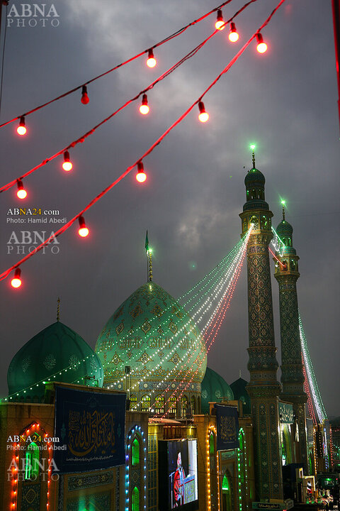 تقرير مصور/ أجواء مسجد جمكران المقدس في مناسبة ولادة الإمام المهدي (عج)