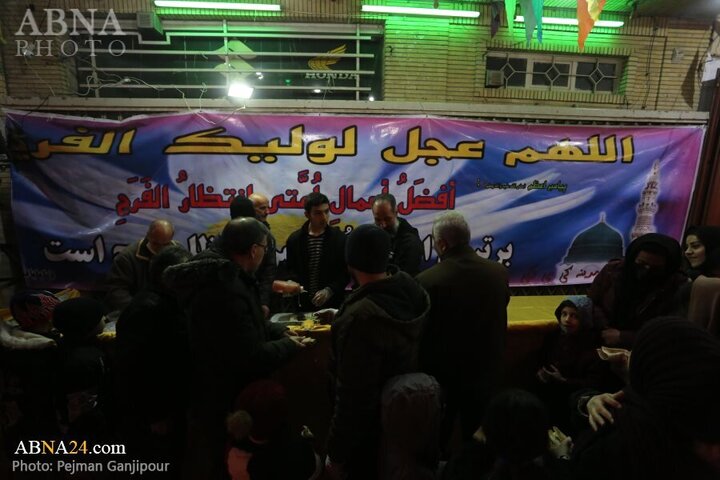 تقرير مصور/ مواكب خدمية تنتشر في مدينة أصفهان لتقديم الخدمات بمناسبة ولادة الإمام الحجة(عج)