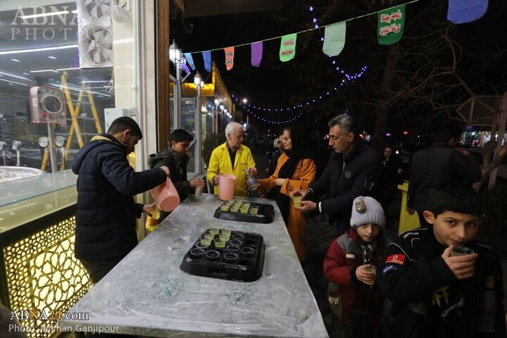 تقرير مصور/ مواكب خدمية تنتشر في مدينة أصفهان لتقديم الخدمات بمناسبة ولادة الإمام الحجة(عج)