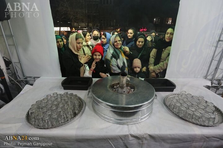 تقرير مصور/ مواكب خدمية تنتشر في مدينة أصفهان لتقديم الخدمات بمناسبة ولادة الإمام الحجة(عج)