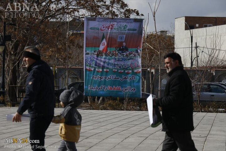 Photos: Public gathering in Tabriz in support of statements of Imam Khamenei