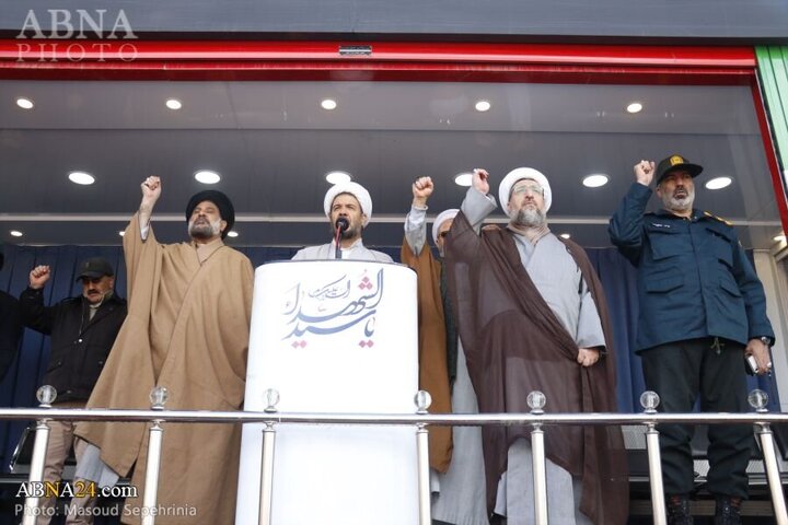 Photos: Public gathering in Tabriz in support of statements of Imam Khamenei