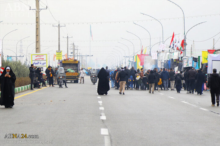 Photos: Huge number of pilgrims march towards Jamkaran mosque