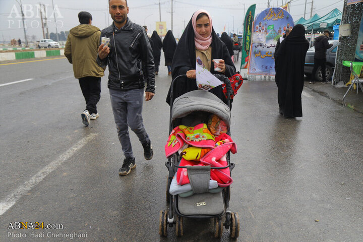 Photos: Huge number of pilgrims march towards Jamkaran mosque