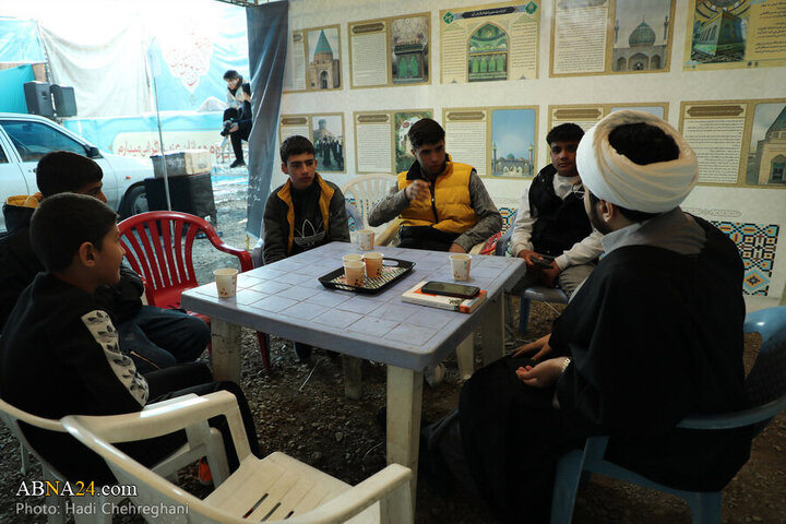 Photos: Qom's Imamzadehs Mawkibs serve pilgrims during Mid-Sha'ban Eid