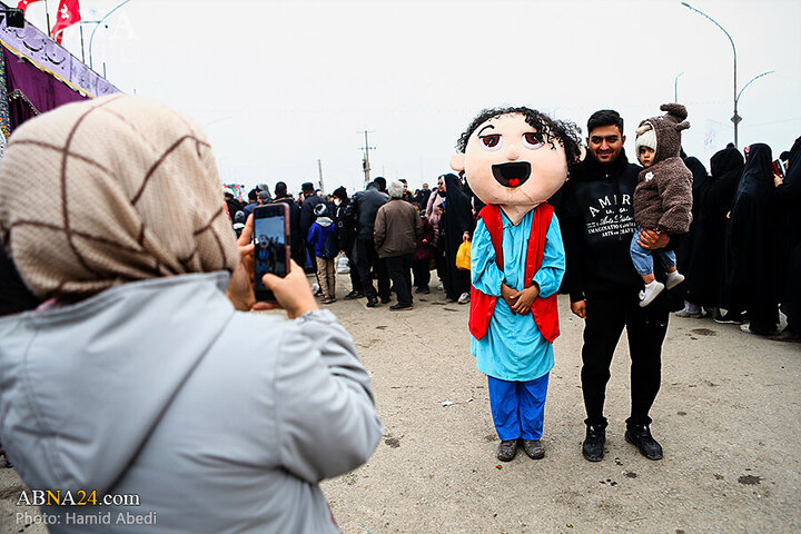 Photos: Mawkibs serve pilgrims in walking route toward Jamkaran Mosque on Mid-Shaban