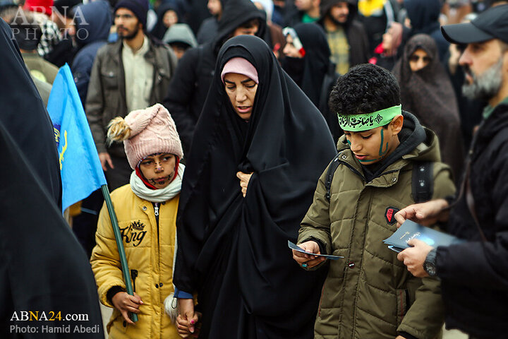 Photos: Mawkibs serve pilgrims in walking route toward Jamkaran Mosque on Mid-Shaban