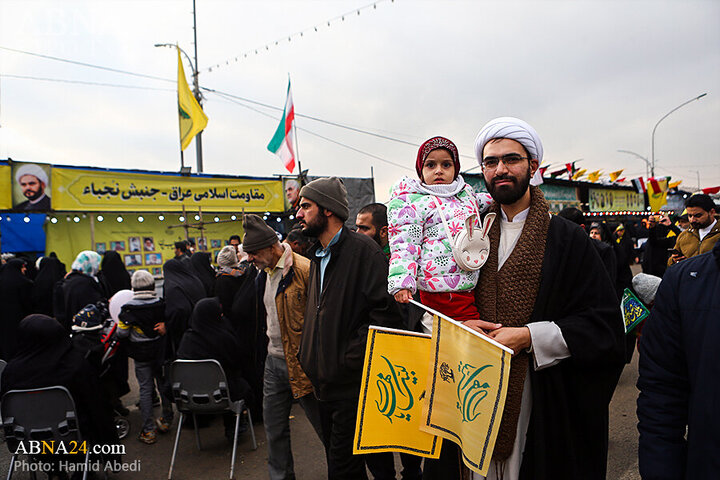 Photos: Mawkibs serve pilgrims in walking route toward Jamkaran Mosque on Mid-Shaban