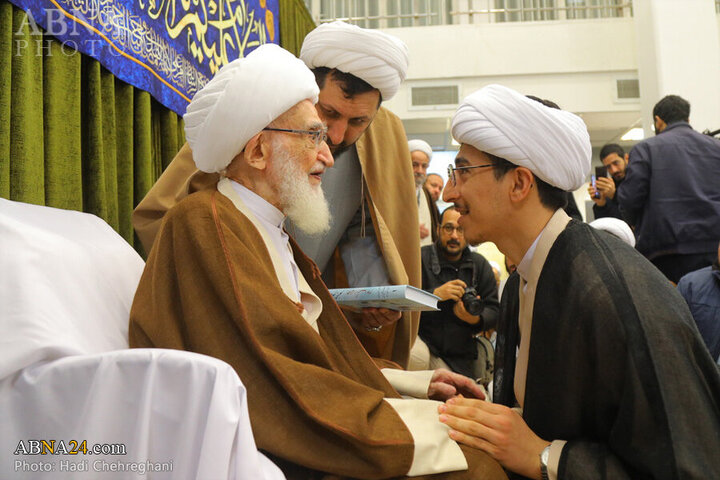 Photos: Turban wearing ceremony held by Grand Ayatollahs on Mid-Sha'ban