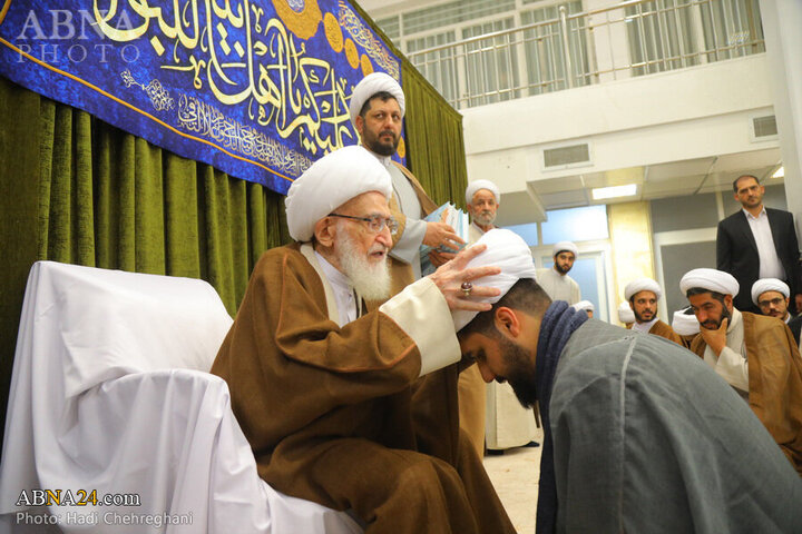 Photos: Turban wearing ceremony held by Grand Ayatollahs on Mid-Sha'ban