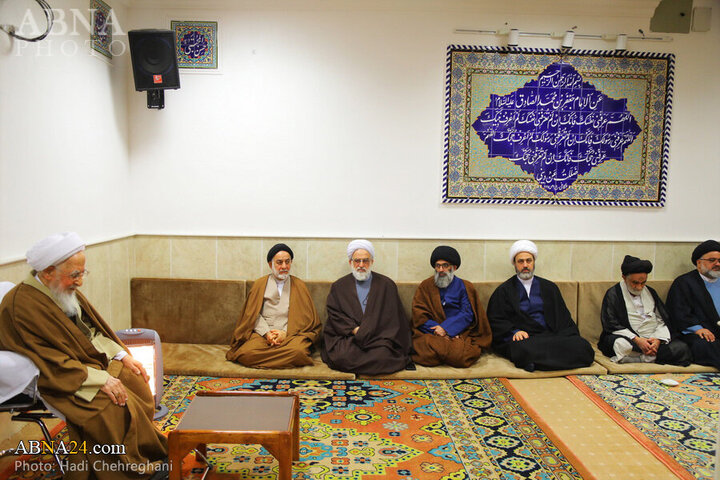 Photos: Turban wearing ceremony held by Grand Ayatollahs on Mid-Sha'ban