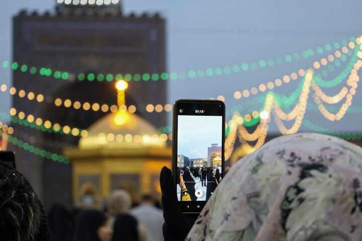 Photos: Imam Reza Shrine on night of Mid-Shaban