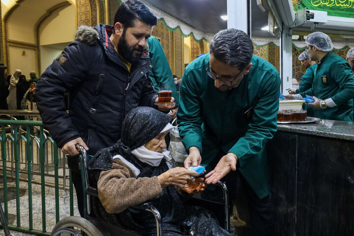 Photos: Imam Reza Shrine on night of Mid-Shaban