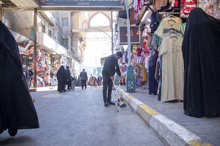 حملة تنظيف بعد انتهاء زيارة النصف من شعبان في بين الحرمين بكربلاء