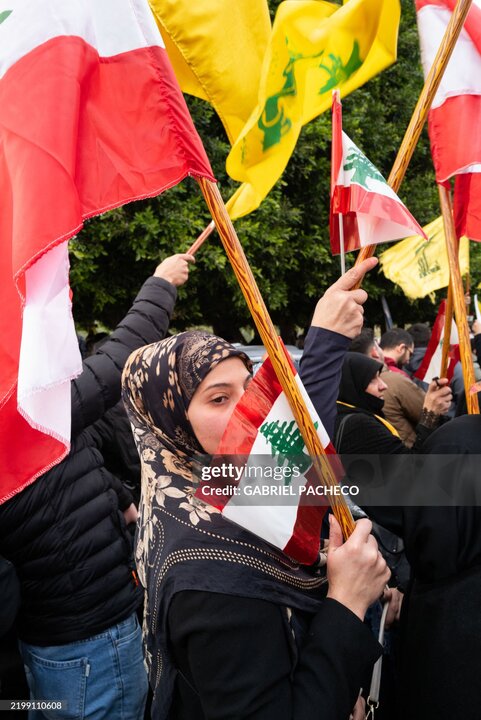 تظاهرات هواداران خشمگین حزب الله در حمایت از ایران