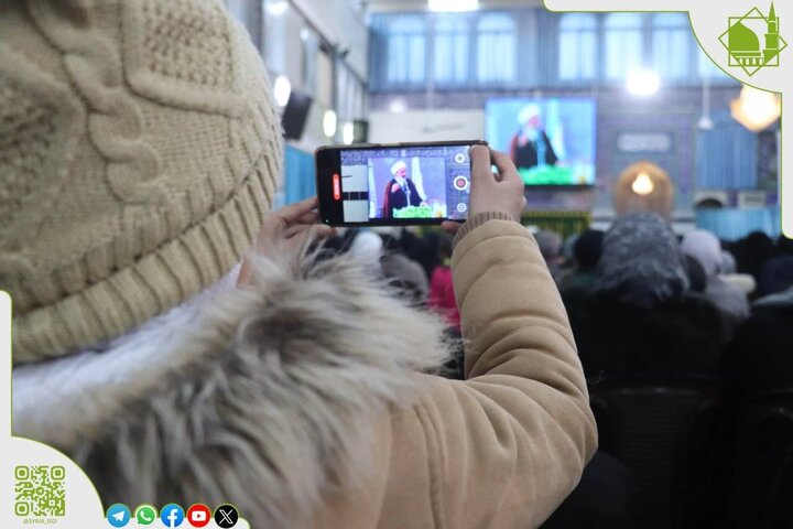 تقرير مصور/ احتفال بهيج بمناسبة ولادة الامام الحجة (عج) في حرم السيدة "زينب" (ع)