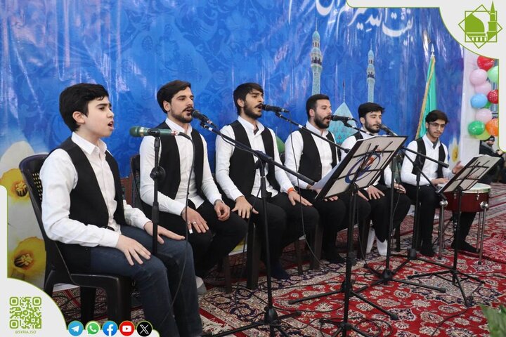 تقرير مصور/ احتفال بهيج بمناسبة ولادة الامام الحجة (عج) في حرم السيدة "زينب" (ع)