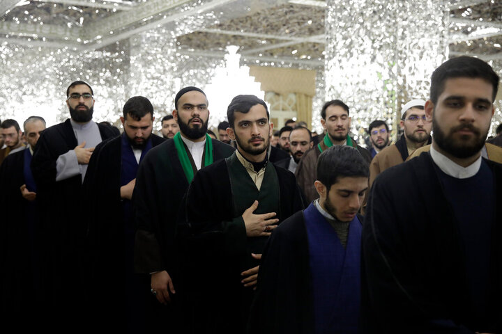 Photos: Turban-wearing ceremony held for Khorasan Seminary clerics held at Astan Quds Razavi