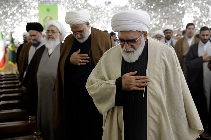 Photos: Turban-wearing ceremony held for Khorasan Seminary clerics held at Astan Quds Razavi