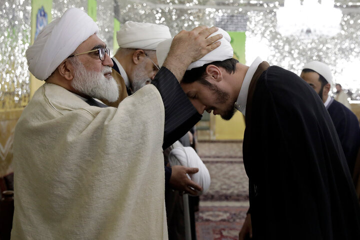 Photos: Turban-wearing ceremony held for Khorasan Seminary clerics held at Astan Quds Razavi