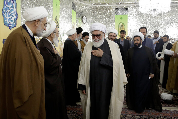 Photos: Turban-wearing ceremony held for Khorasan Seminary clerics held at Astan Quds Razavi