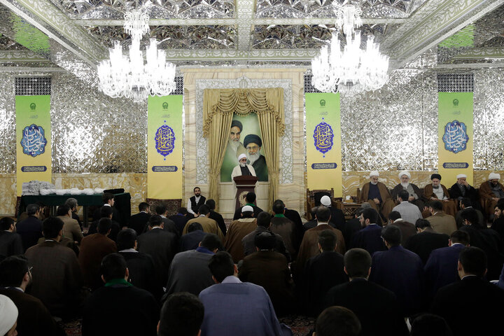 Photos: Turban-wearing ceremony held for Khorasan Seminary clerics held at Astan Quds Razavi