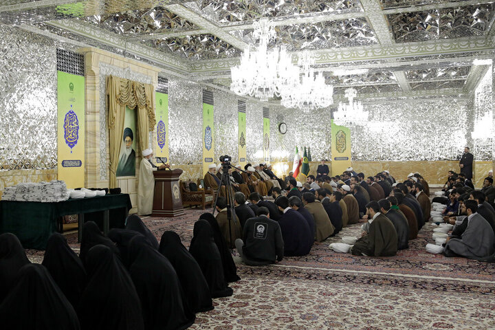 Photos: Turban-wearing ceremony held for Khorasan Seminary clerics held at Astan Quds Razavi