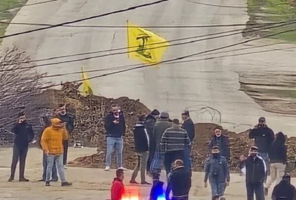 ورود ارتش و مردم لبنان به نقاط صفر مرزی همزمان با خروج صهیونیستها