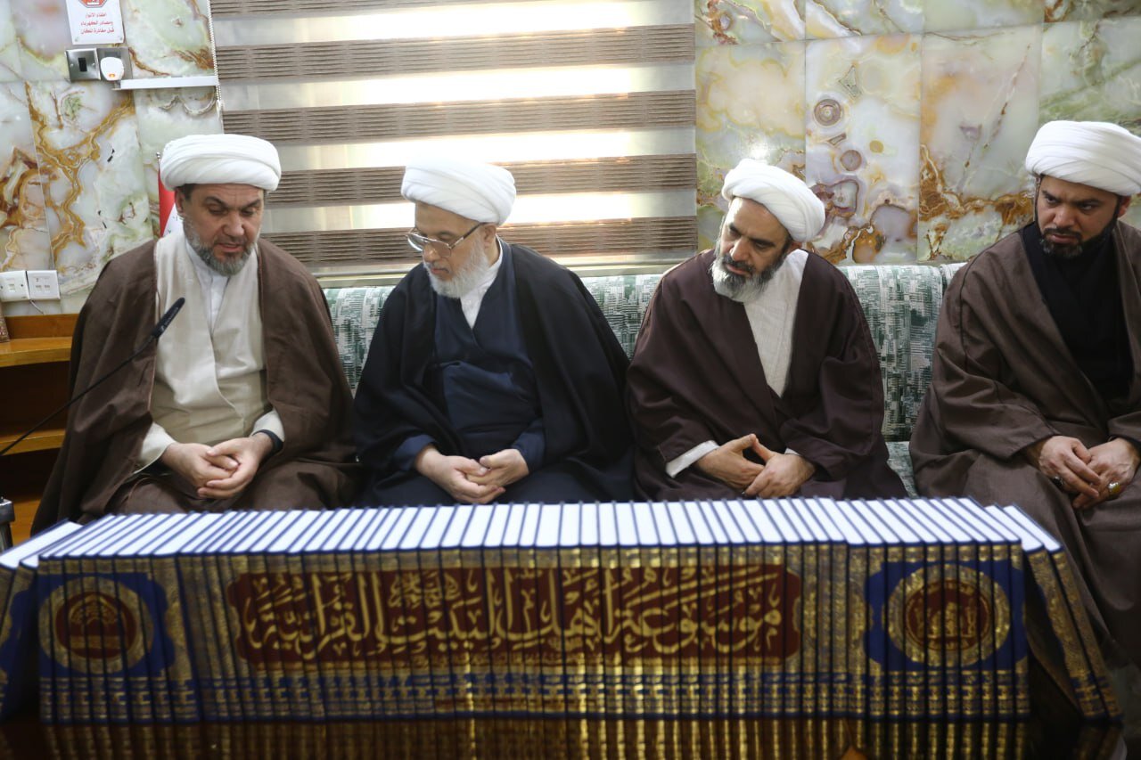 اتمام أكبر موسوعة قرآنية جمعت من علوم أهل البيت (ع) بعد العمل استمر بها 14 عامًا