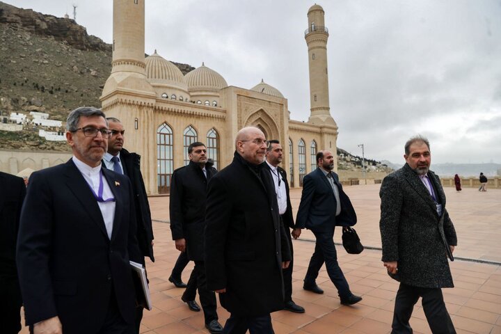 Photos: Iran parliament speaker visits Fatima al-Sughra shrine in Baku