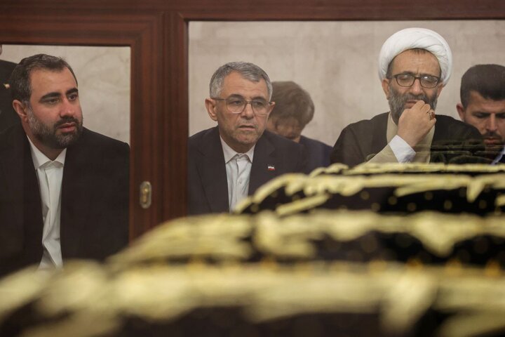 Photos: Iran parliament speaker visits Fatima al-Sughra shrine in Baku