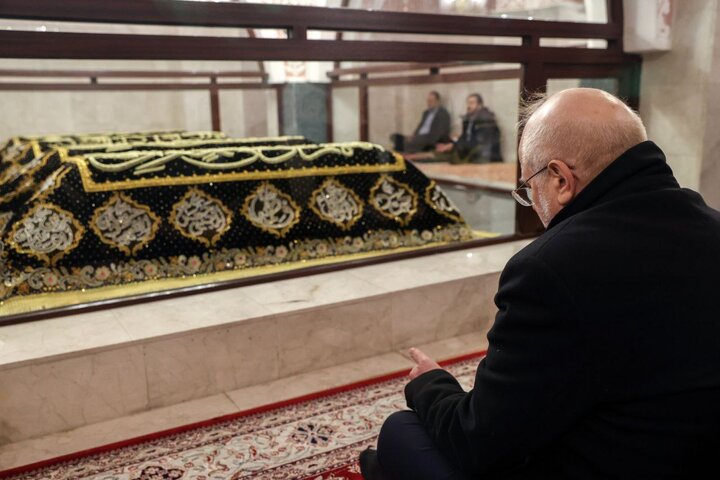 Photos: Iran parliament speaker visits Fatima al-Sughra shrine in Baku