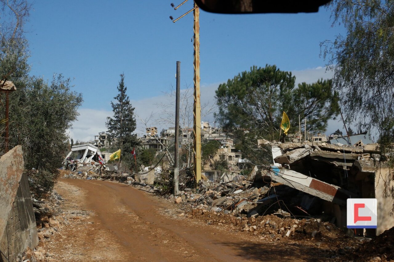 إعلاميون عرب وأجانب یجولون في مناطق بجنوب لبنان شهدت التضحية والفداء للوطن+(صور&فيديو)