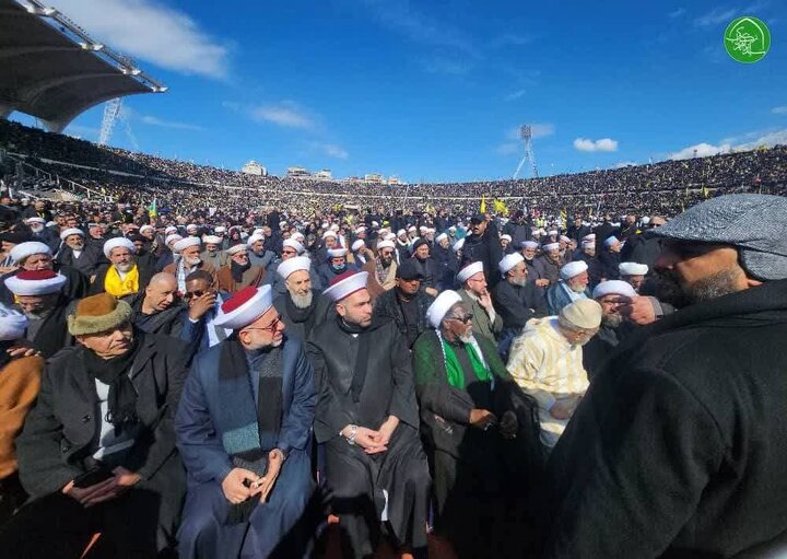 Sheikh Zakzaki at the funeral