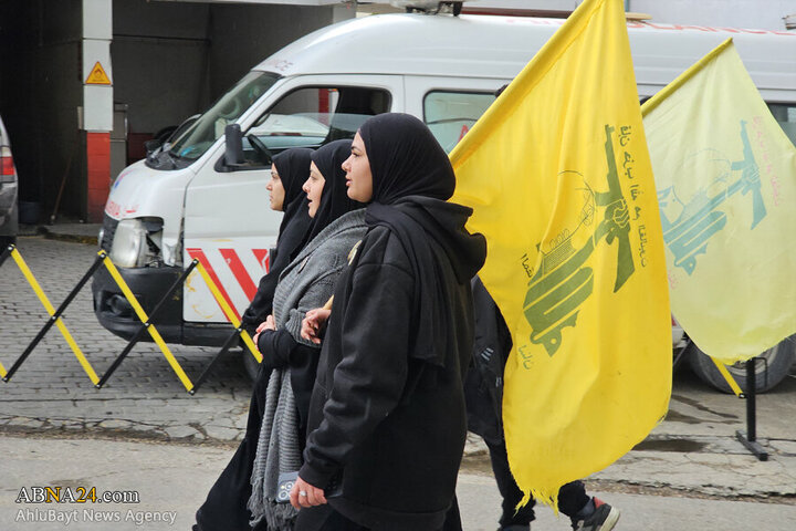 Deir Qanoun before the funeral ceremony of martyr Safieddine