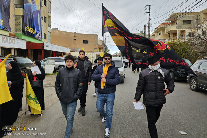 Deir Qanoun before the funeral ceremony of martyr Safieddine