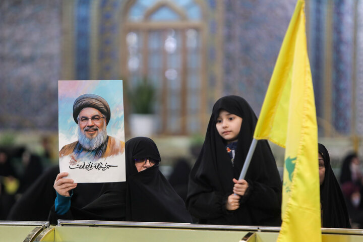 Photos: Memorial ceremony for resistance martyrs held in Imam Reza holy shrine