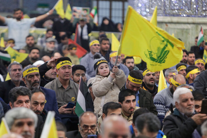 Photos: Memorial ceremony for resistance martyrs held in Imam Reza holy shrine