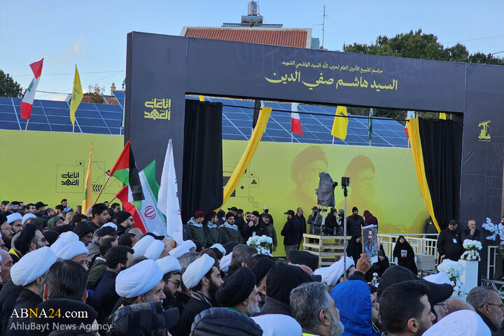 Photos (1): Funeral ceremony of martyr Safieddine held in Deir Qanoun